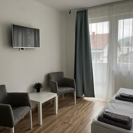 Milutinn-kruska-magnolija Soko Banja