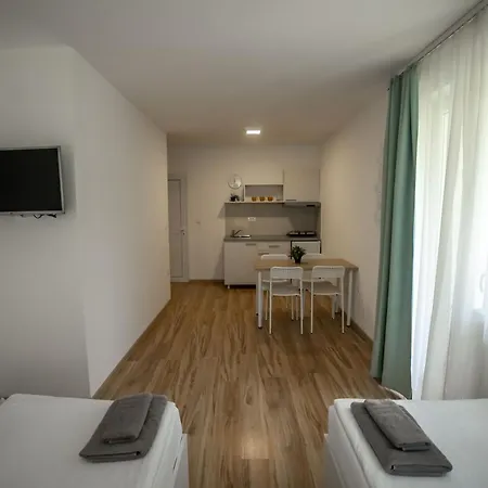 Milutinn-kruska-magnolija Διαμέρισμα Soko Banja